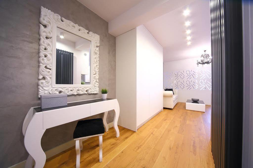 Old Town Friendhouse Apartments Kraków Zewnętrze zdjęcie